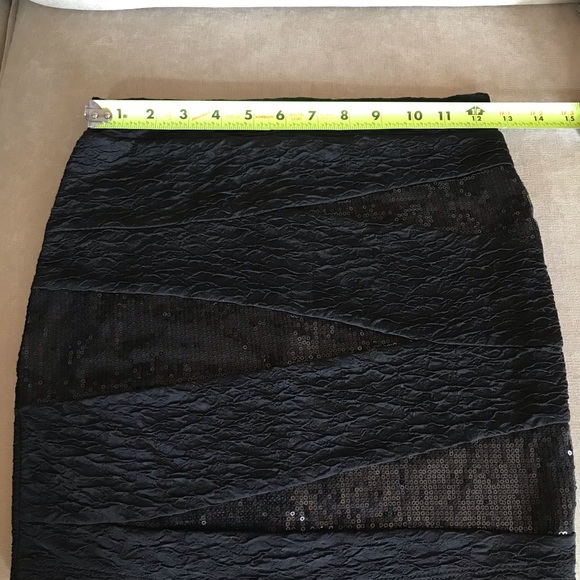 Forever 21 bandage style sequin mini skirt. - Picture 6 of 9